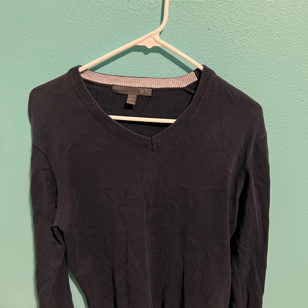 1 SWEATER AND 1 LONG NECK SWEATER